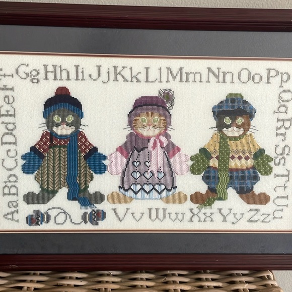 Hand stitched & Framed cross stitch kitten alphabet sampler - Picture 1 of 5